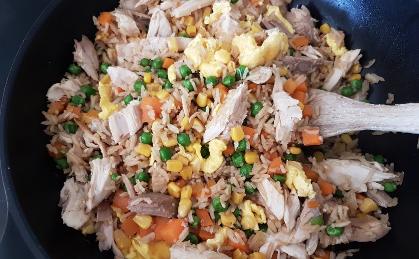 Stekt ris med&nbsp;kylling